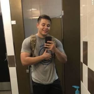 Meet your Posher, Justin